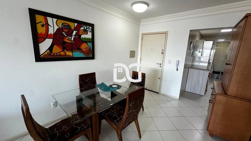 AMPLO APARTAMENTO MOBILIADO PARA VENDA NO CENTRO, DE FRENTE E 2 VAGAS: 7ª foto da galeria de imagens do imóvel
