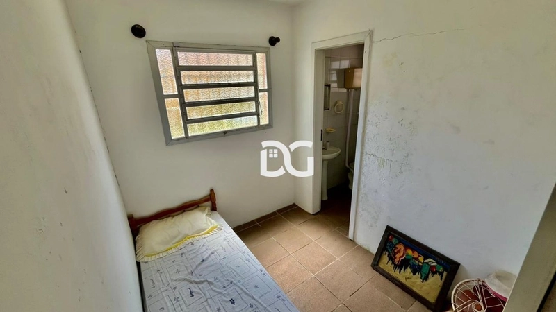 Sobrado de 6 dormitórios: 11ª foto da galeria de imagens do imóvel