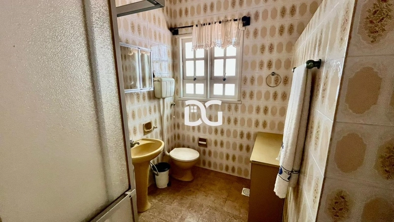 Sobrado de 6 dormitórios: 15ª foto da galeria de imagens do imóvel