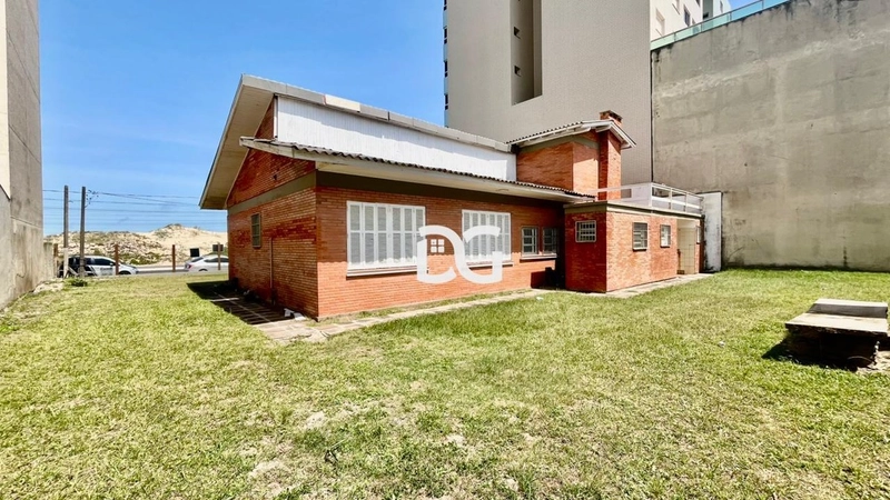 Sobrado de 6 dormitórios: 19ª foto da galeria de imagens do imóvel