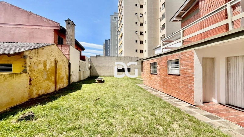 Sobrado de 6 dormitórios: 20ª foto da galeria de imagens do imóvel