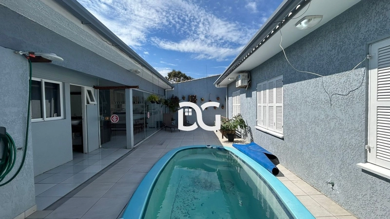 Casa ampla com piscina em zona nobre de Tramandaí: 26ª foto da galeria de imagens do imóvel