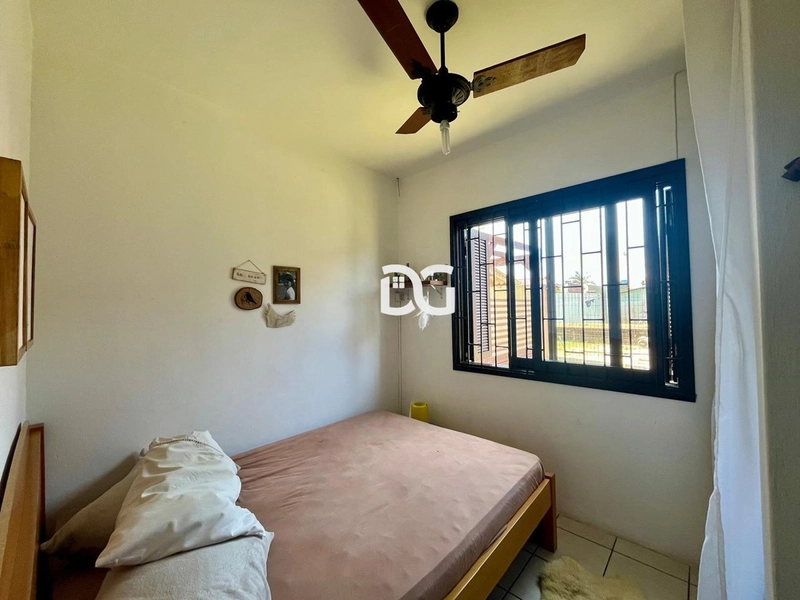 Casa próxima ao centro de Tramandaí-RS: 30ª foto da galeria de imagens do imóvel