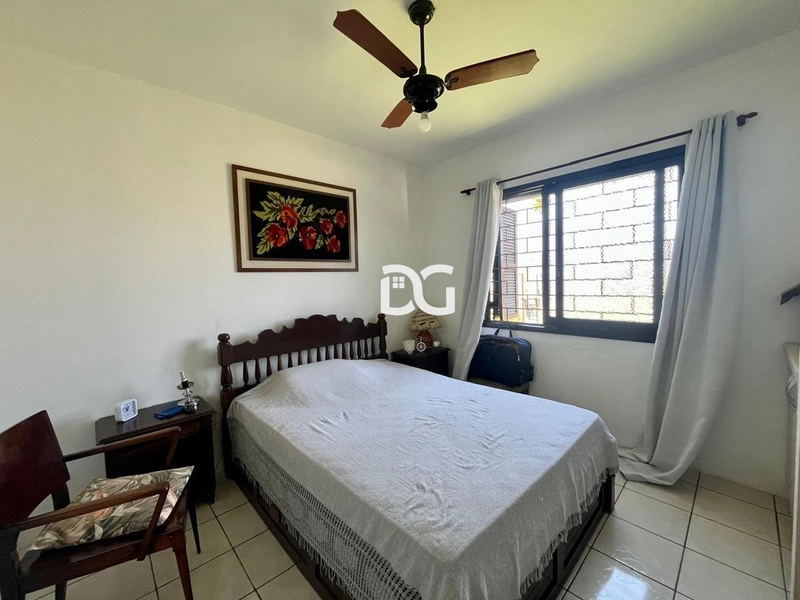 Casa próxima ao centro de Tramandaí-RS: 24ª foto da galeria de imagens do imóvel