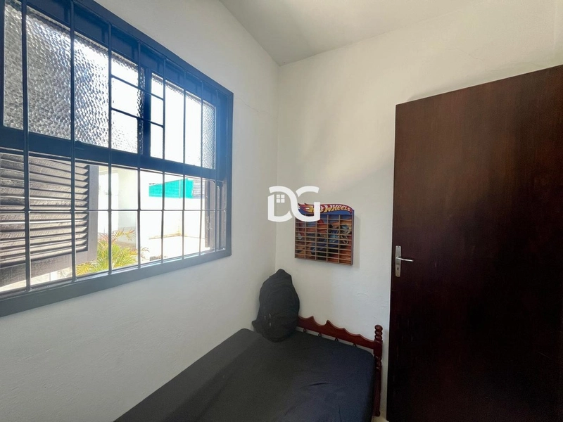 Casa próxima ao centro de Tramandaí-RS: 35ª foto da galeria de imagens do imóvel