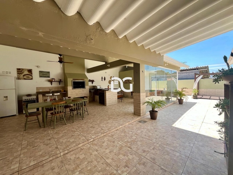 Casa próxima ao centro de Tramandaí-RS: 37ª foto da galeria de imagens do imóvel