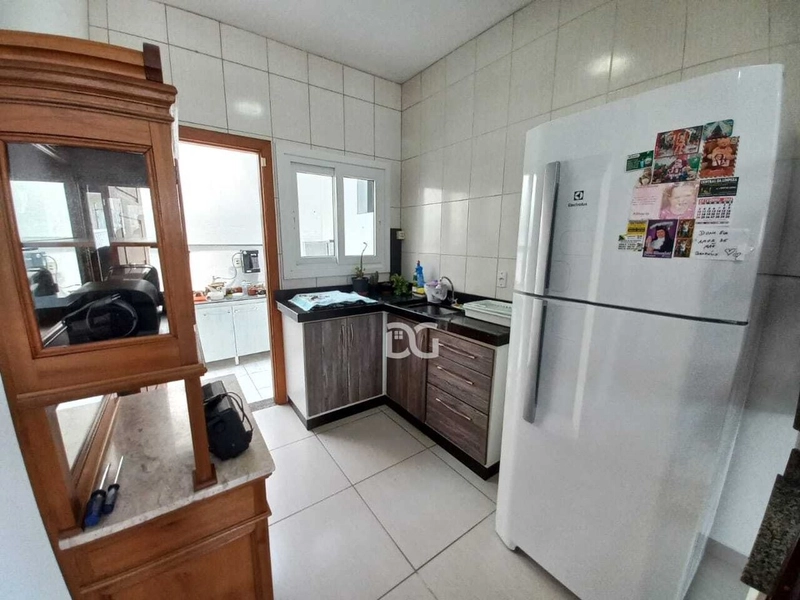 Sobrado no centro de Tramandaí: 17ª foto da galeria de imagens do imóvel