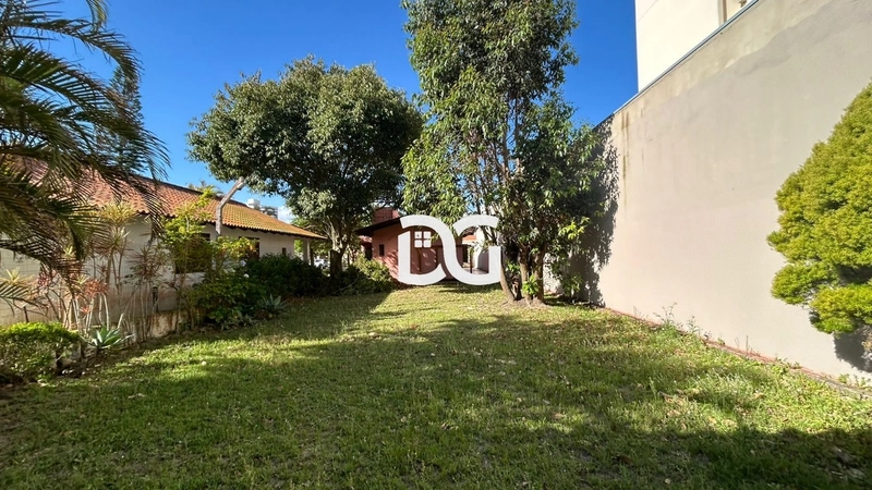 Casa ampla e funcional, composta por 3 dormitórios bem iluminados: 22ª foto da galeria de imagens do imóvel