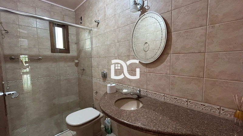 Casa ampla e funcional, composta por 3 dormitórios bem iluminados: 19ª foto da galeria de imagens do imóvel