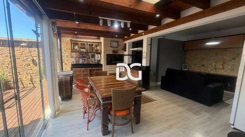 Maravilhosa casa em localização privilegiada de Tramandaí-RS.: 11ª foto da galeria de imagens do imóvel