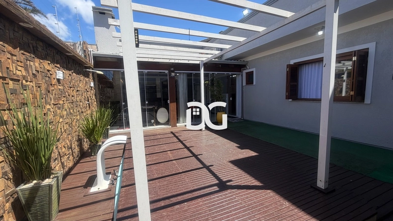Maravilhosa casa em localização privilegiada de Tramandaí-RS.: 27ª foto da galeria de imagens do imóvel