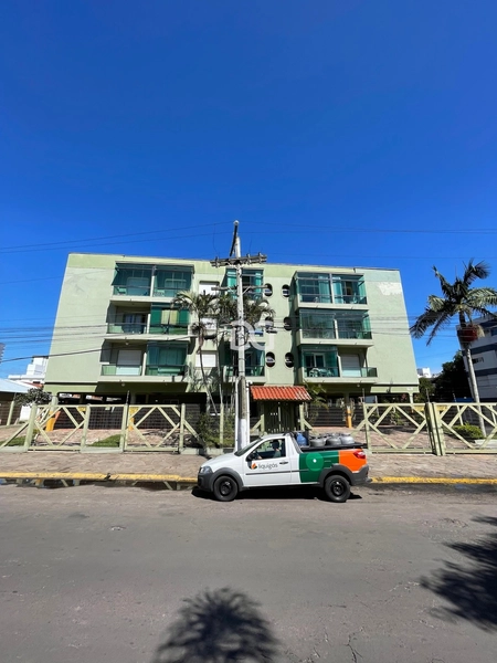 Apartamento com sacada para avenida da igreja: 1ª foto da galeria de imagens do imóvel