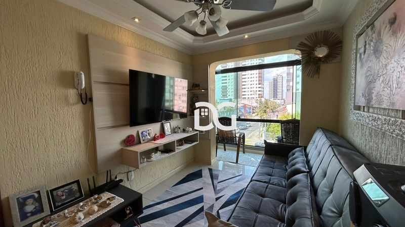 Apartamento com sacada para avenida da igreja: 6ª foto da galeria de imagens do imóvel