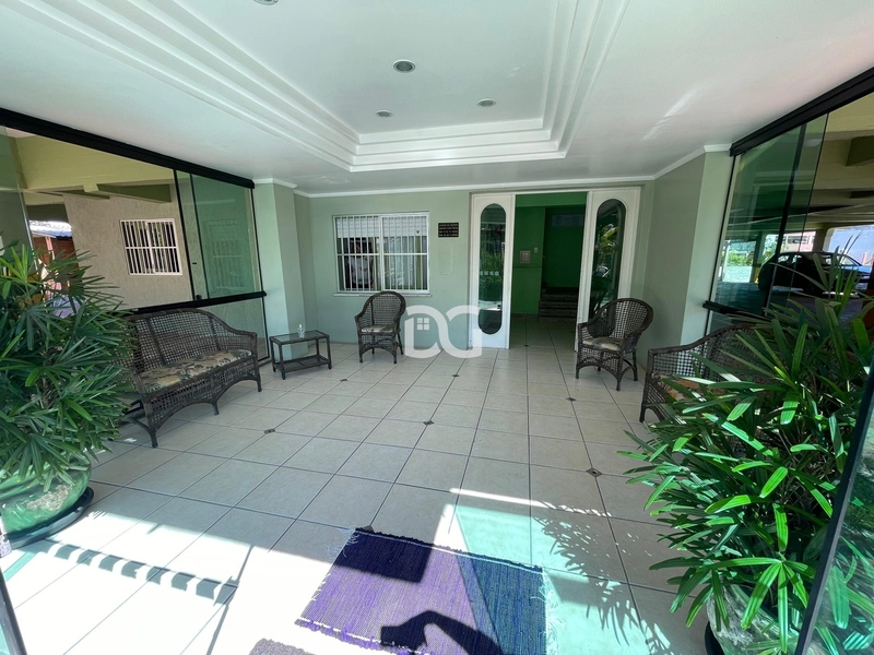 Apartamento com sacada para avenida da igreja: 2ª foto da galeria de imagens do imóvel