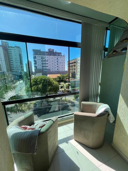 Apartamento com sacada para avenida da igreja: 6ª foto da galeria de imagens do imóvel