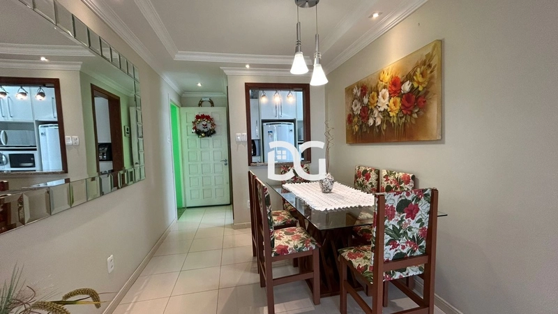 Apartamento com sacada para avenida da igreja: 3ª foto da galeria de imagens do imóvel