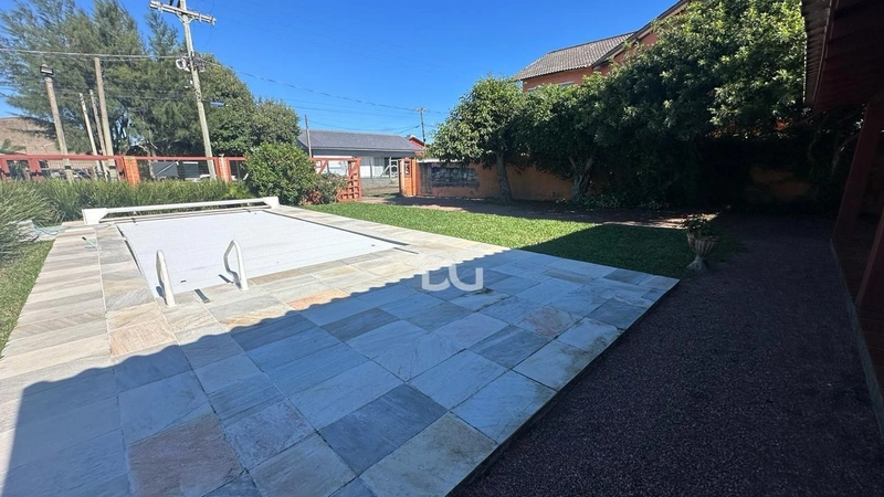 CASA COM PISCINA PARA VENDA: 5ª foto da galeria de imagens do imóvel