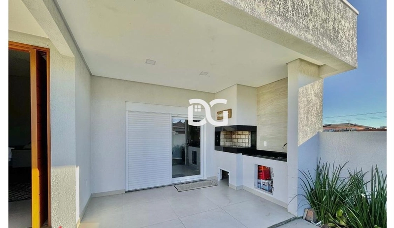 Casa composta de 3 dormitórios e pé direito alto: 4ª foto da galeria de imagens do imóvel