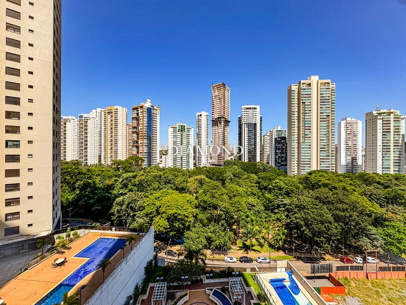 Apartamento em frente ao Parque Flamboyant: 1ª foto da galeria de imagens do imóvel
