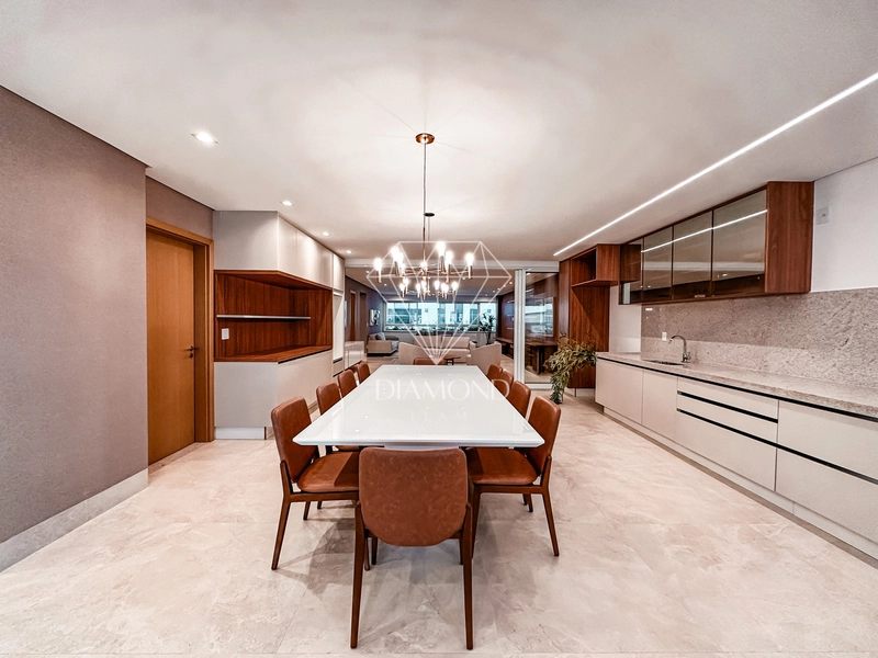 Luxuoso apartamento com 4 suítes mobiliado e decorado no Setor Marista: 9ª foto da galeria de imagens do imóvel