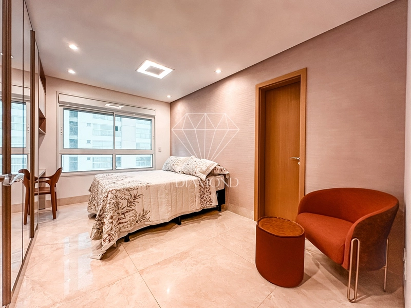Luxuoso apartamento com 4 suítes mobiliado e decorado no Setor Marista: 12ª foto da galeria de imagens do imóvel