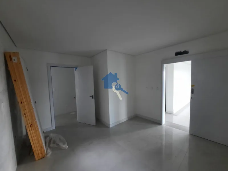 Apartamento à Venda com 228m², 3 Dormitórios e 3 vagas: 20ª foto da galeria de imagens do imóvel