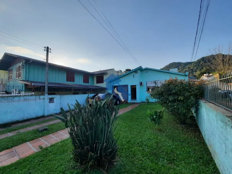 Casa bairro Nossa Sra. do Perpetuo Socorro: 2ª foto da galeria de imagens do imóvel