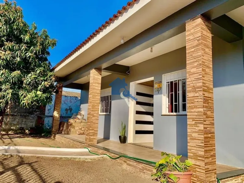 Ótima casa próxima à Avenida liberdade: 1ª foto da galeria de imagens do imóvel