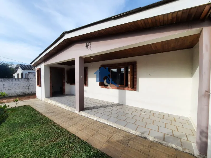 Casa 3 dormitórios / Bairro Camobi: 1ª foto da galeria de imagens do imóvel