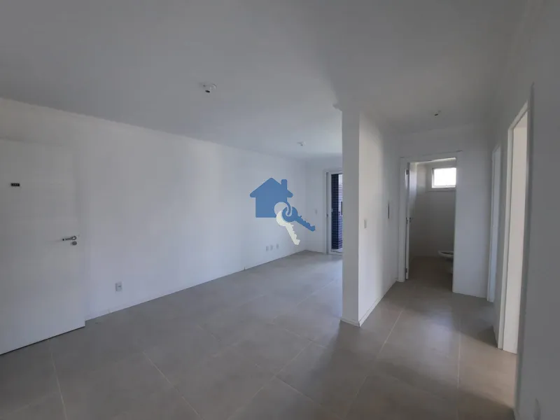 Apartamento 2 dormitórios com garagem, 500 metros da UFSM: 5ª foto da galeria de imagens do imóvel