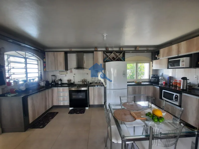 Casa no Alto da Colina 3 dormitórios sendo 1 suíte e 1 vaga de garagem no Bairro: 3ª foto da galeria de imagens do imóvel