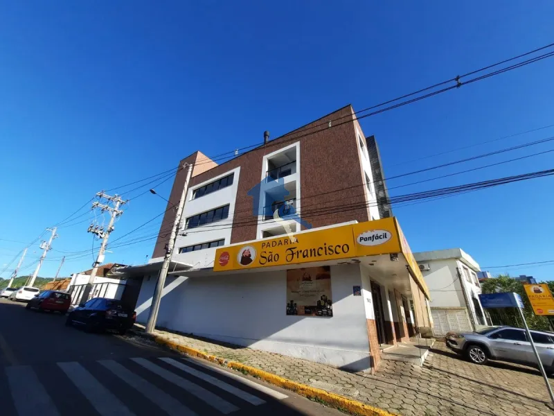 Apartamento 3 dormitórios com garagem: 1ª foto da galeria de imagens do imóvel