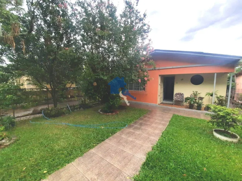 Casa 3 dormitórios com 3 vagas de garagens próximo da BR 392: 2ª foto da galeria de imagens do imóvel