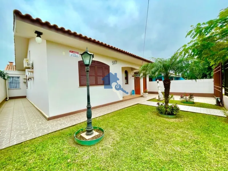Casa Pé de Platano / Camobi: 1ª foto da galeria de imagens do imóvel