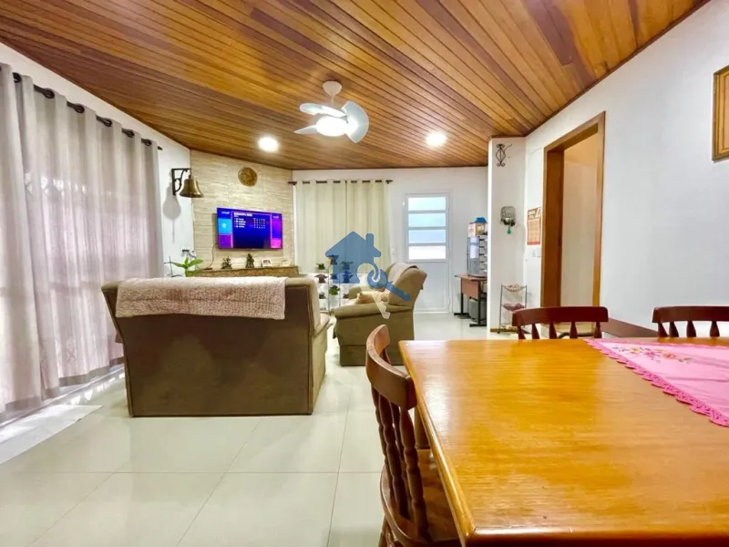 Casa Pé de Platano / Camobi: 11ª foto da galeria de imagens do imóvel