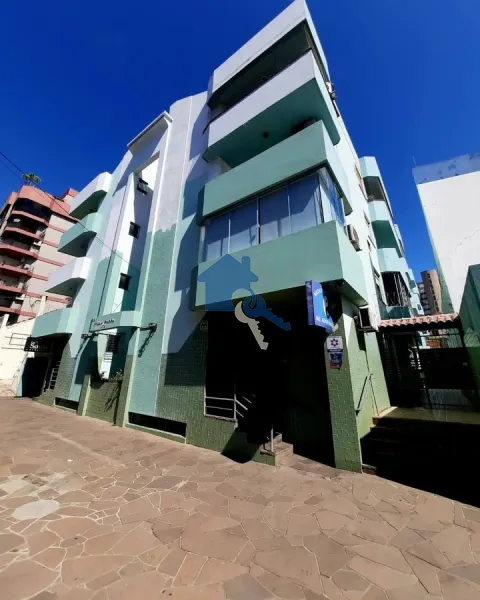 Apartamento no Centro de 1 dormitório, garagem e 2 areas externas: 1ª foto da galeria de imagens do imóvel