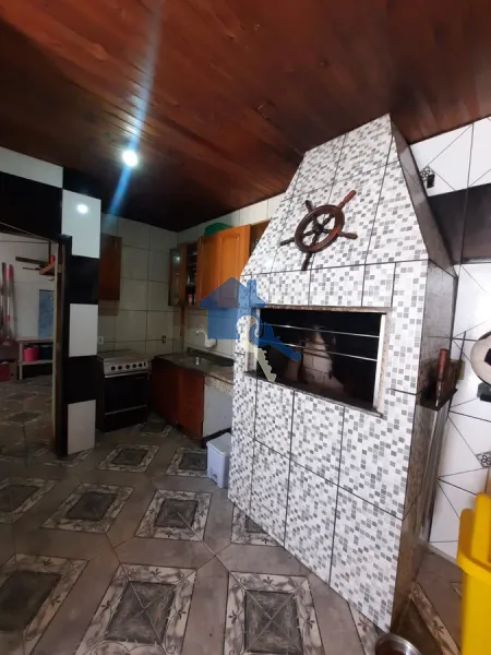 Casa 4 dormitórios / Bairro Dom Antonio Reis: 25ª foto da galeria de imagens do imóvel