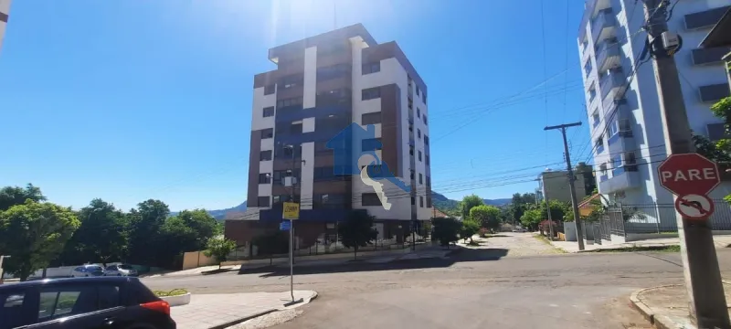 Cobertura Duplex 04 Dormitórios com Suíte/ Menino Jesus: 1ª foto da galeria de imagens do imóvel