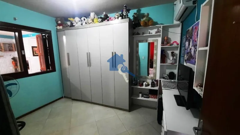 Casa segura, com terreno amplo próximo aos Quartéis: 9ª foto da galeria de imagens do imóvel