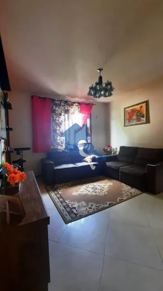 Casa segura, com terreno amplo próximo aos Quartéis: 4ª foto da galeria de imagens do imóvel