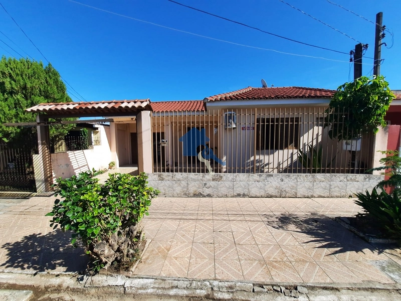 Uma casa ampla no bairro Tancredo Neves: 2ª foto da galeria de imagens do imóvel