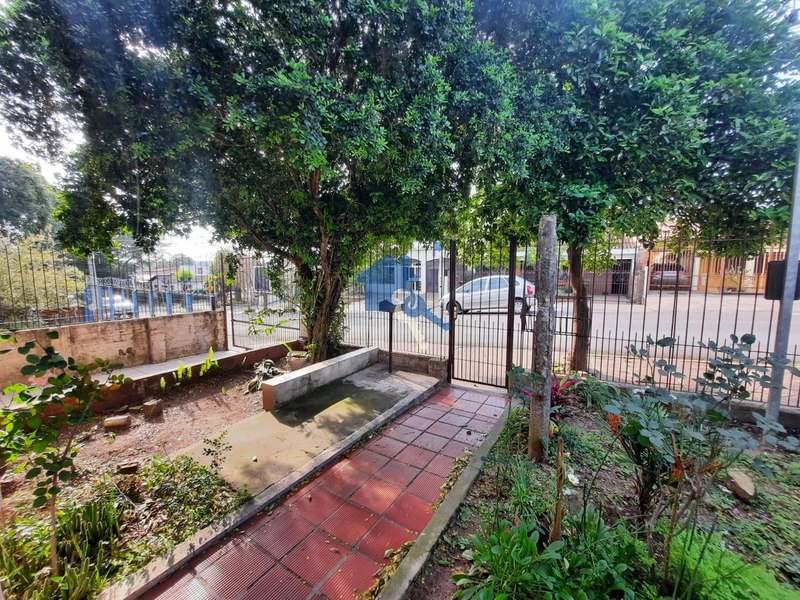 Casa 2 dormitórios, (suíte), Garagem/ bairro Patronato: 2ª foto da galeria de imagens do imóvel