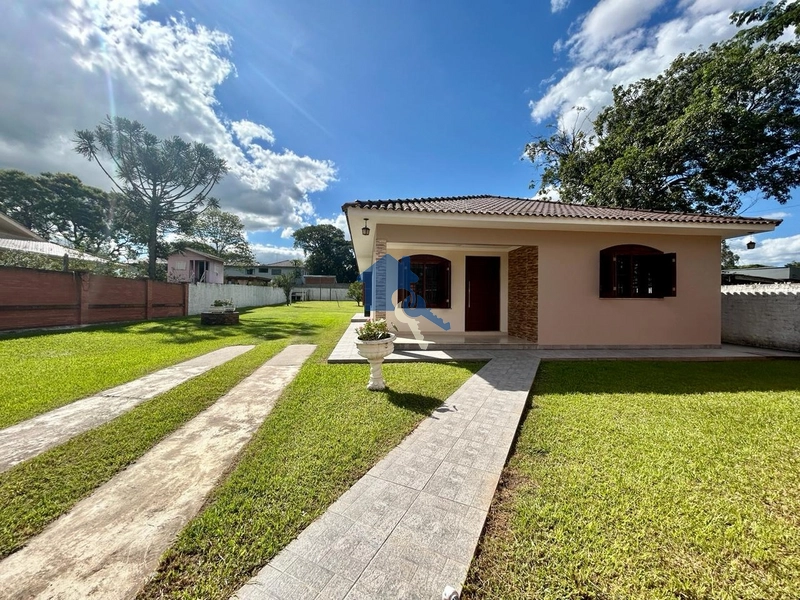 Uma bela Casa para sua Família: 1ª foto da galeria de imagens do imóvel