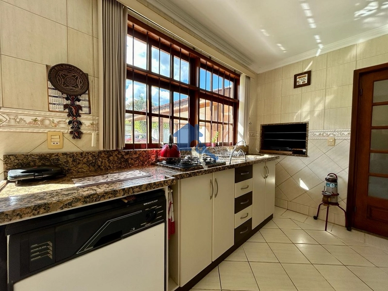Uma bela Casa para sua Família: 8ª foto da galeria de imagens do imóvel