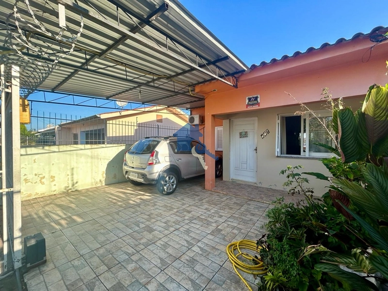 Casa 2 dormitórios Bairro Pinheiro Machado: 2ª foto da galeria de imagens do imóvel