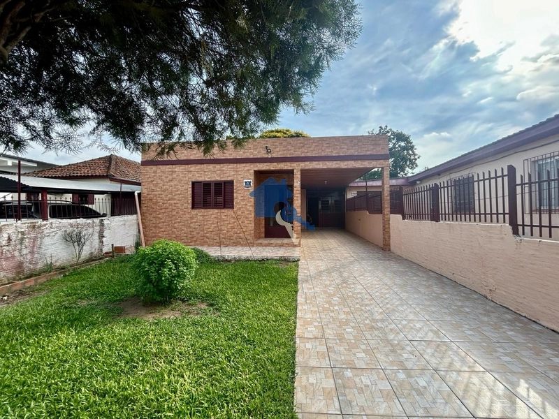 Casa 2 dormitórios Bairro Lorenzi: 1ª foto da galeria de imagens do imóvel