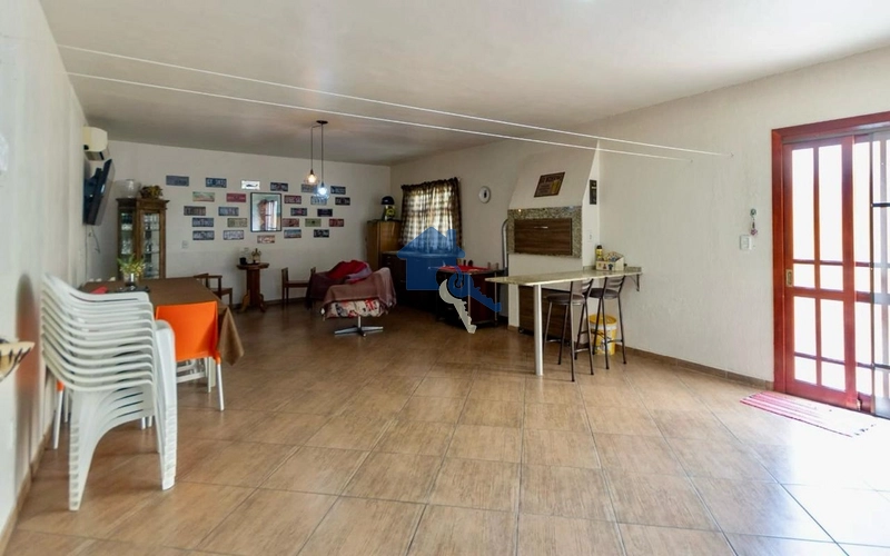 Casa ambientes amplos no bairro Nonoai: 6ª foto da galeria de imagens do imóvel