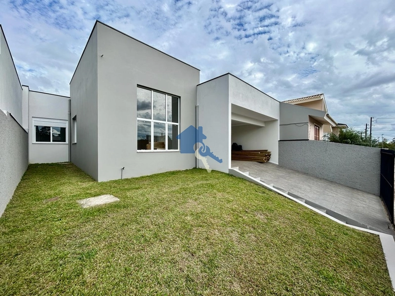 Casa 03 dormitórios com suíte bairro Tomazzetti.: 1ª foto da galeria de imagens do imóvel