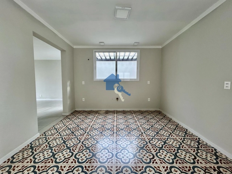 Casa 03 dormitórios com suíte bairro Tomazzetti.: 7ª foto da galeria de imagens do imóvel