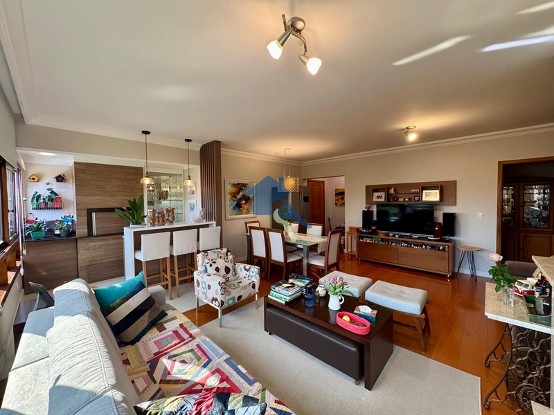 Apartamento 3 dormitórios sendo 1 suíte e 2 vagas Central com 136m²: 4ª foto da galeria de imagens do imóvel